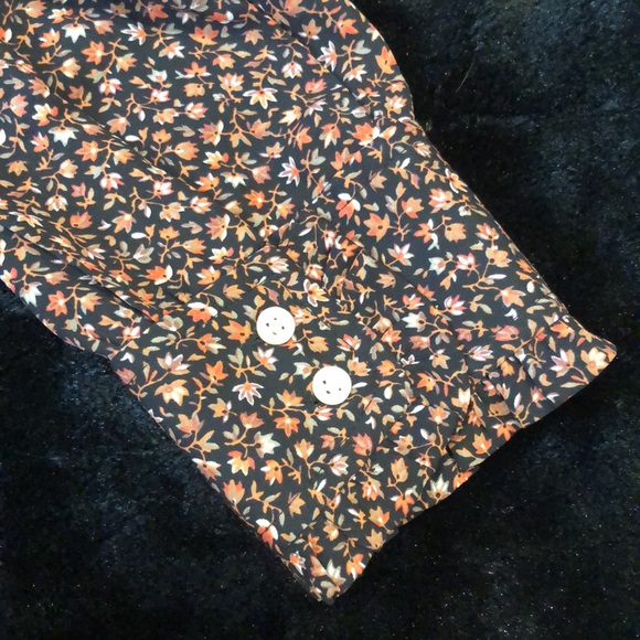 Mini Print Button-Up Blouse with Ruffle Sleeve Detail - Picture 3 of 3